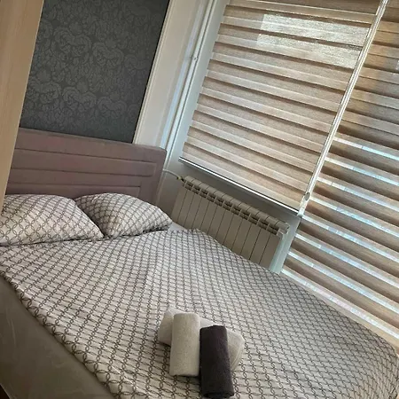 Apartman Una アパート クラリエボ