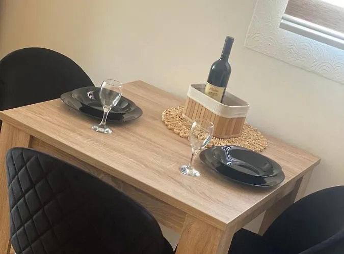 Apartman Una 克拉列沃